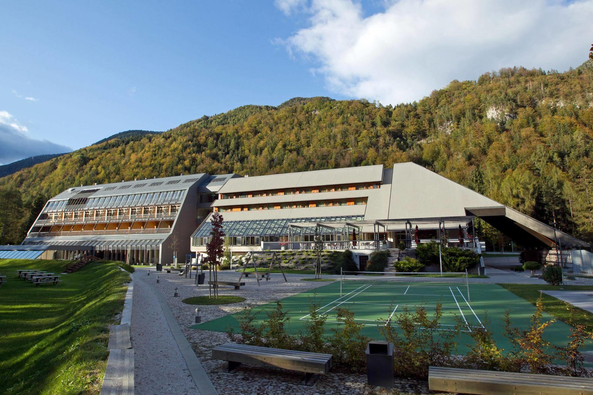 Hotel Spik Kranjska Gora Eksteriør billede